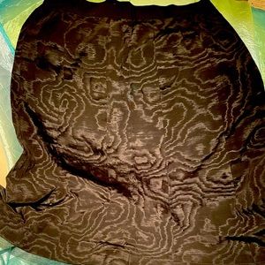 DKNY Black skirt with lovely 1” tulle trim